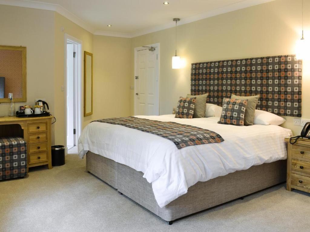 Bed and Breakfast Roseberry House Newcastle Emlyn Zewnętrze zdjęcie